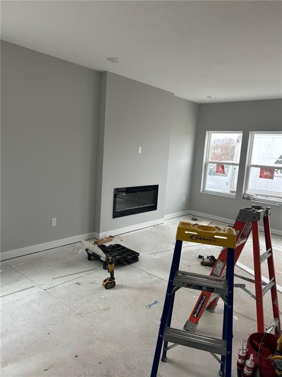 1216 SE Windbreak Drive — photo 4
