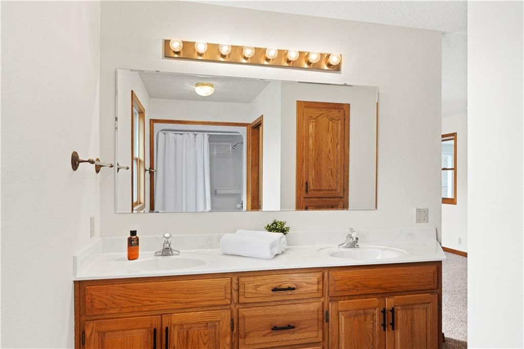 1704 S 155 Road — photo 51