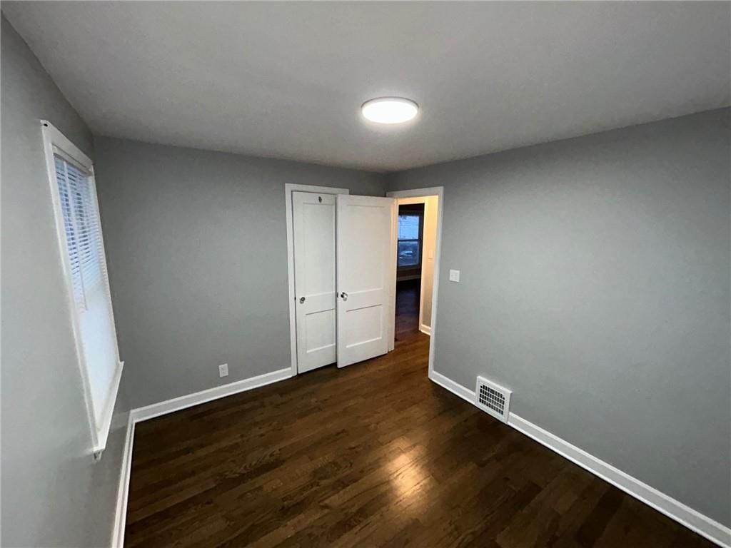 1407 W Sheley Road — photo 10