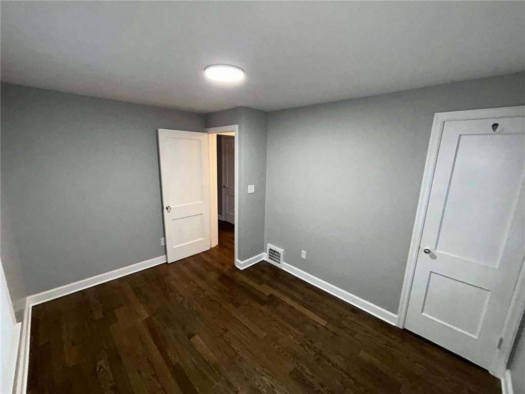 1407 W Sheley Road — photo 11