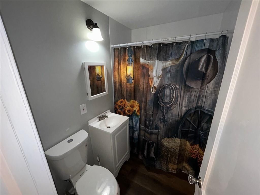 1407 W Sheley Road — photo 12