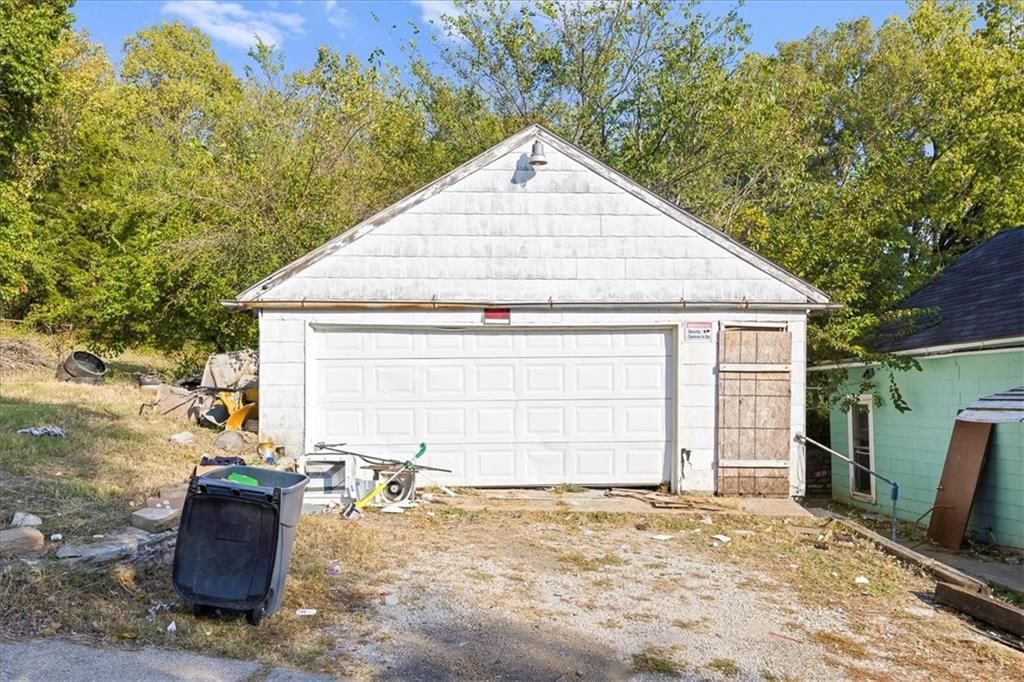 1420 W 37th Avenue — photo 30