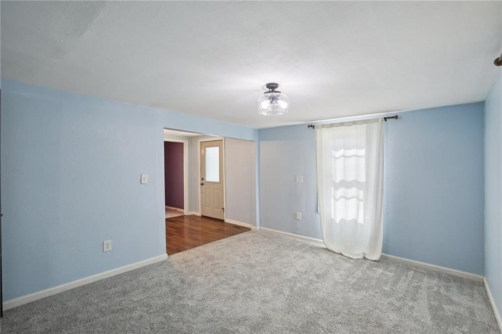 823 S Tremont Avenue — photo 14