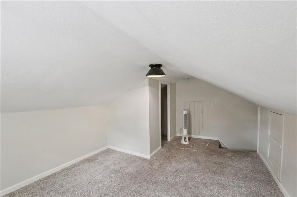 823 S Tremont Avenue — photo 19