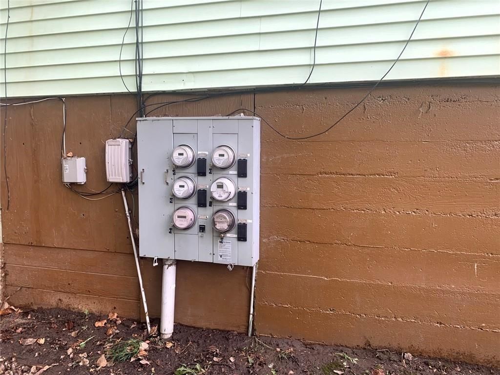 10906 E Truman Road — photo 13