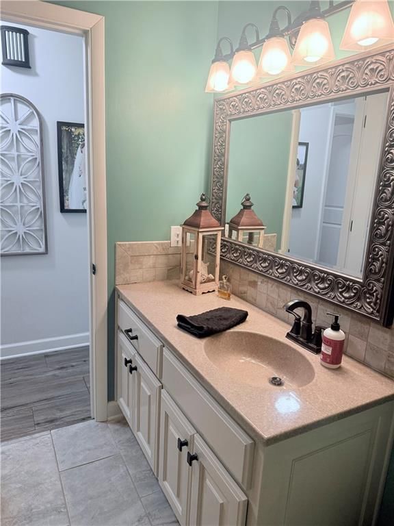 7106 Lundeen Drive — photo 18