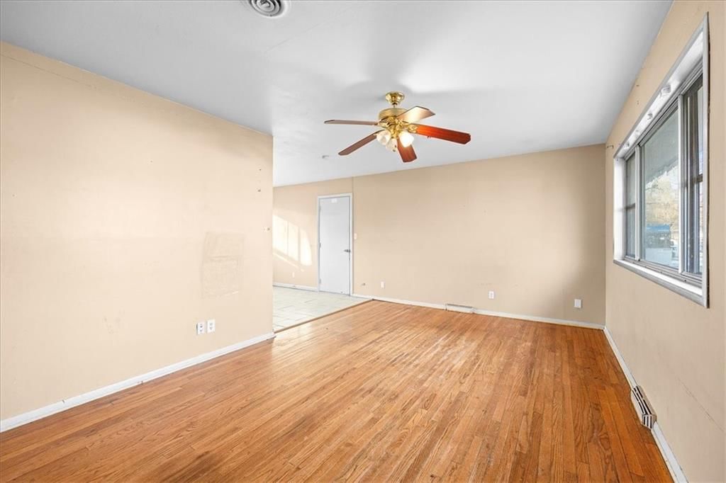 8601 E 114th Terrace — photo 5