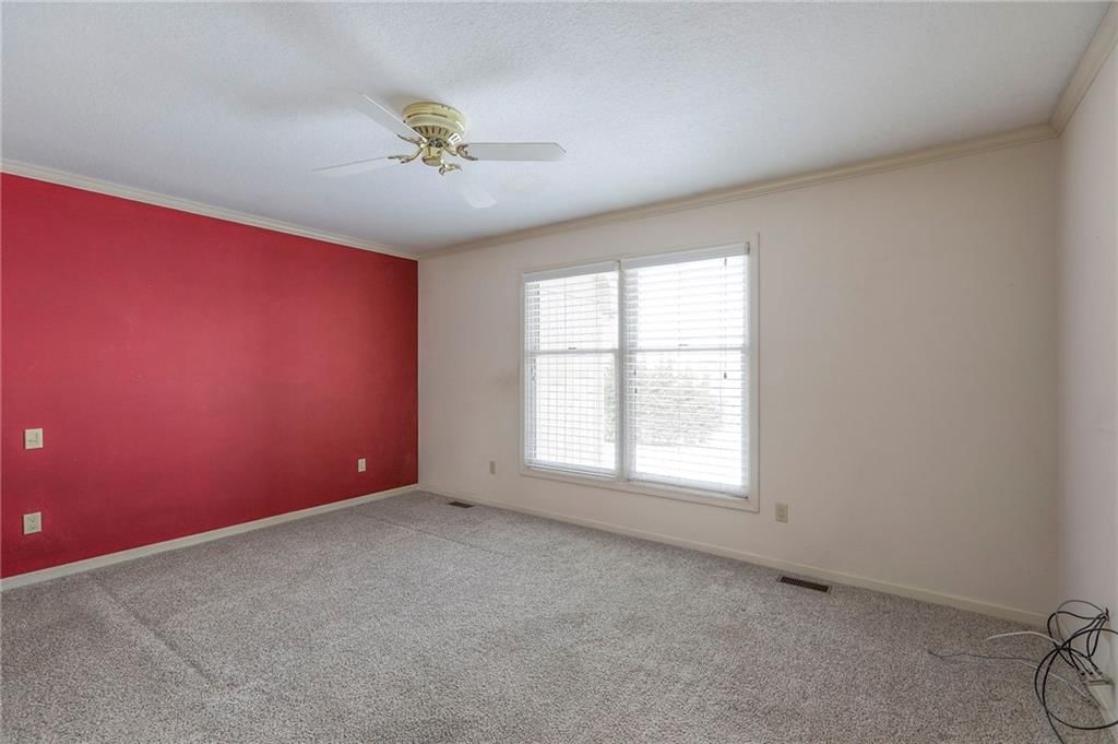 8629 Crysler Avenue — photo 17