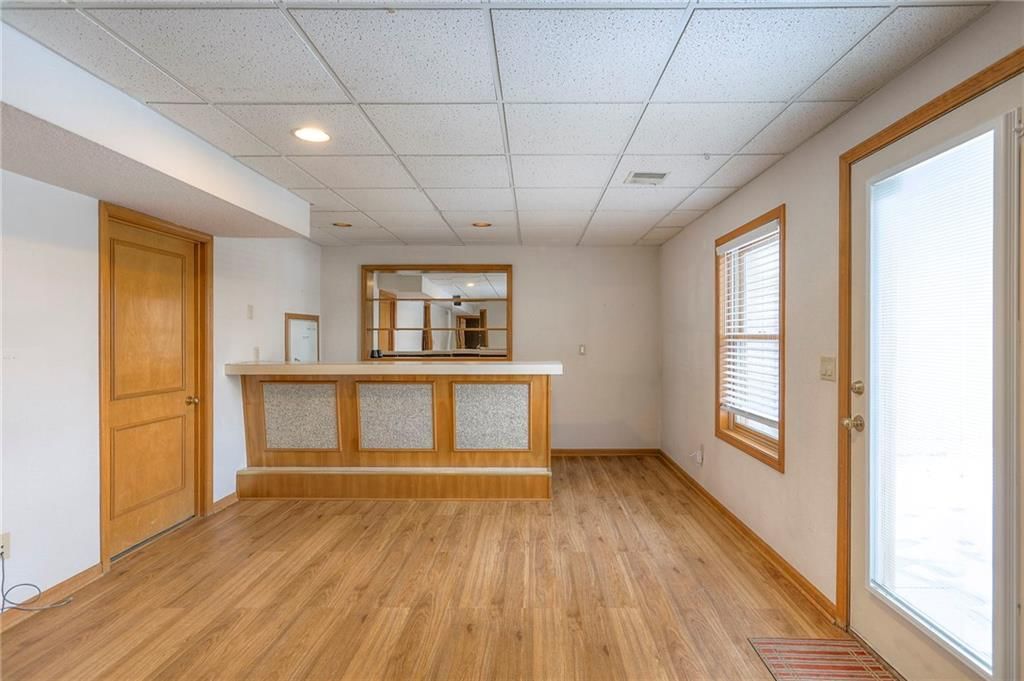 8629 Crysler Avenue — photo 19