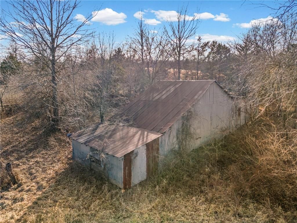 10155 Liv 233 Road — photo 5