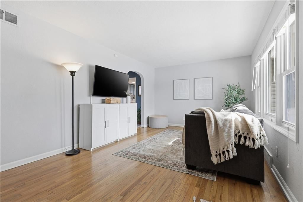 5920 W 71st Street — photo 5