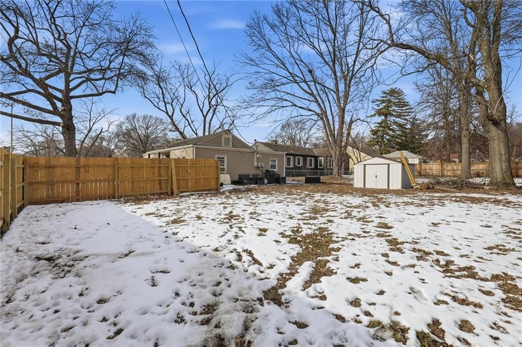 5920 W 71st Street — photo 21