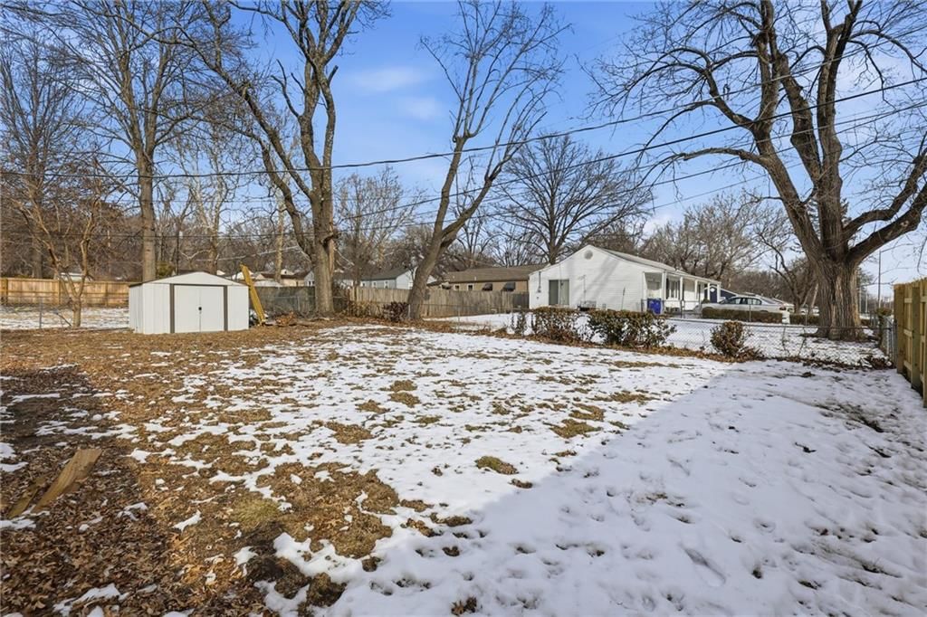5920 W 71st Street — photo 24