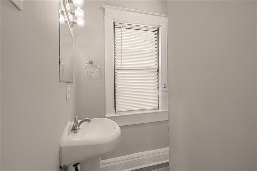 503 Monroe Avenue — photo 17