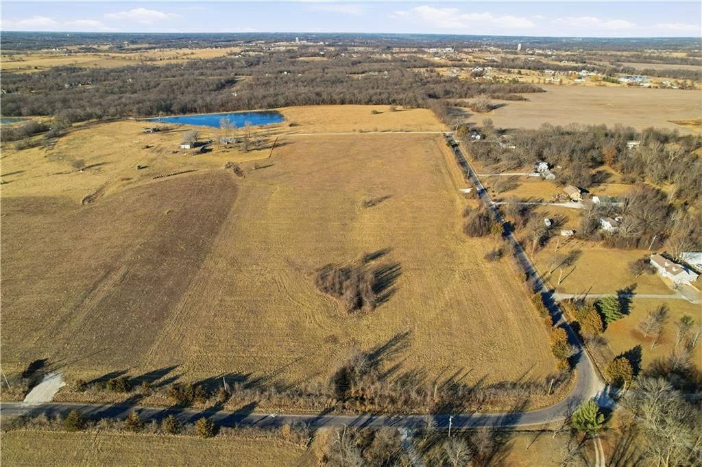 15204 S Stewart Road, Pleasant Hill, MO