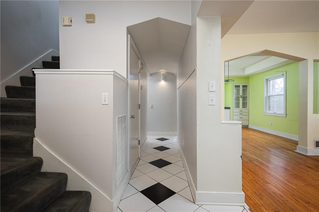 3937 Campbell Street — photo 9