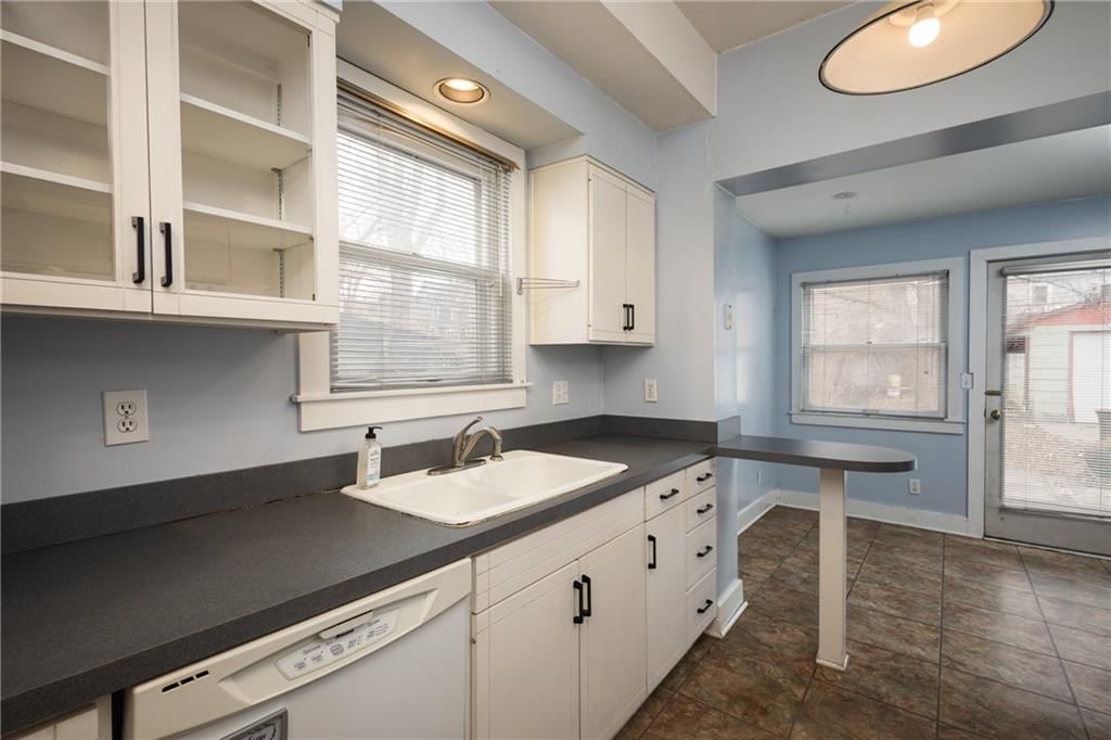 3937 Campbell Street — photo 17