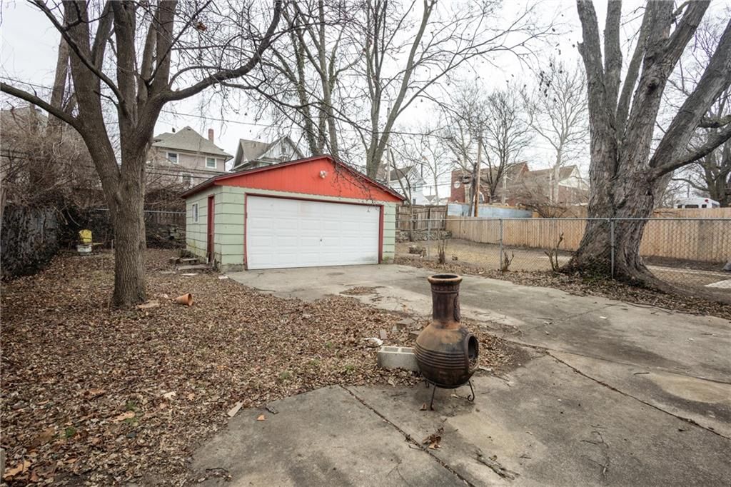 3937 Campbell Street — photo 38