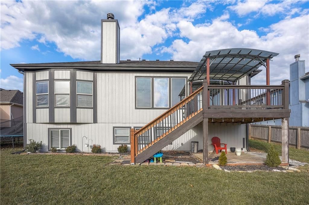 21033 Cooper Street — photo 35