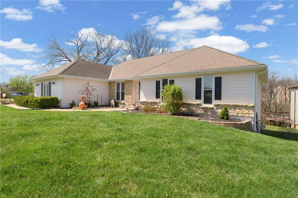 5730 Noland Road — photo 3