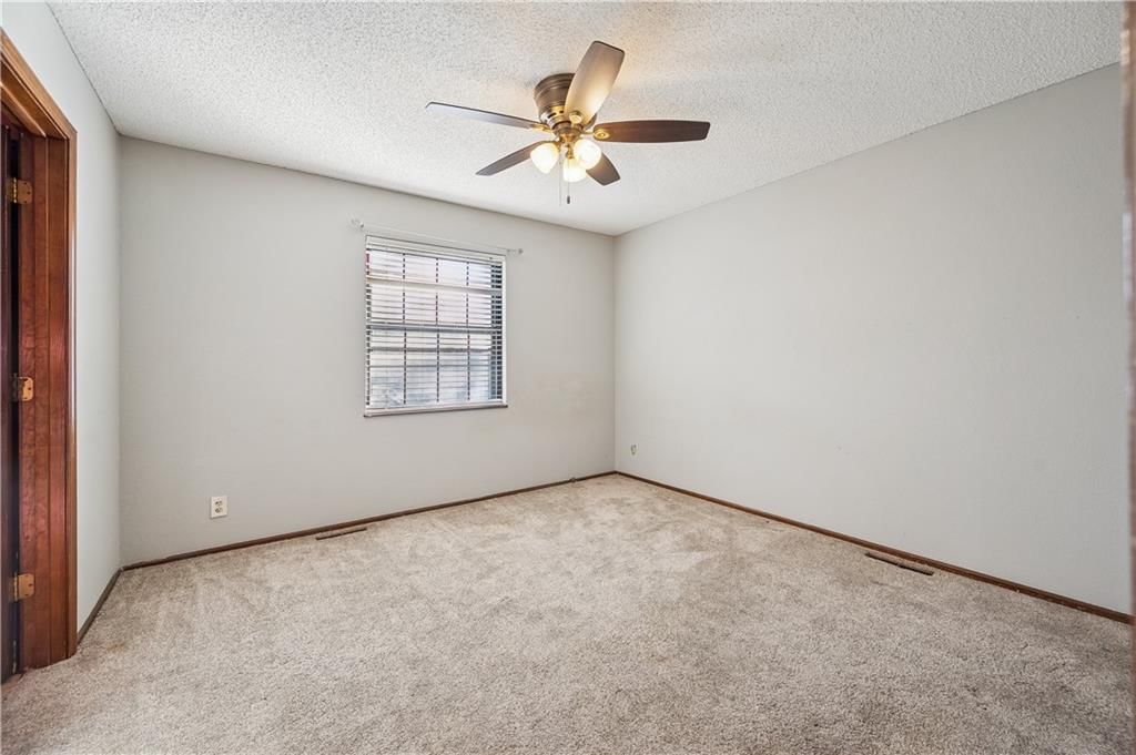 12925 S Brougham Drive — photo 17