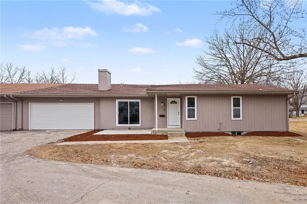 13919 Falkirk Circle, Grandview, MO