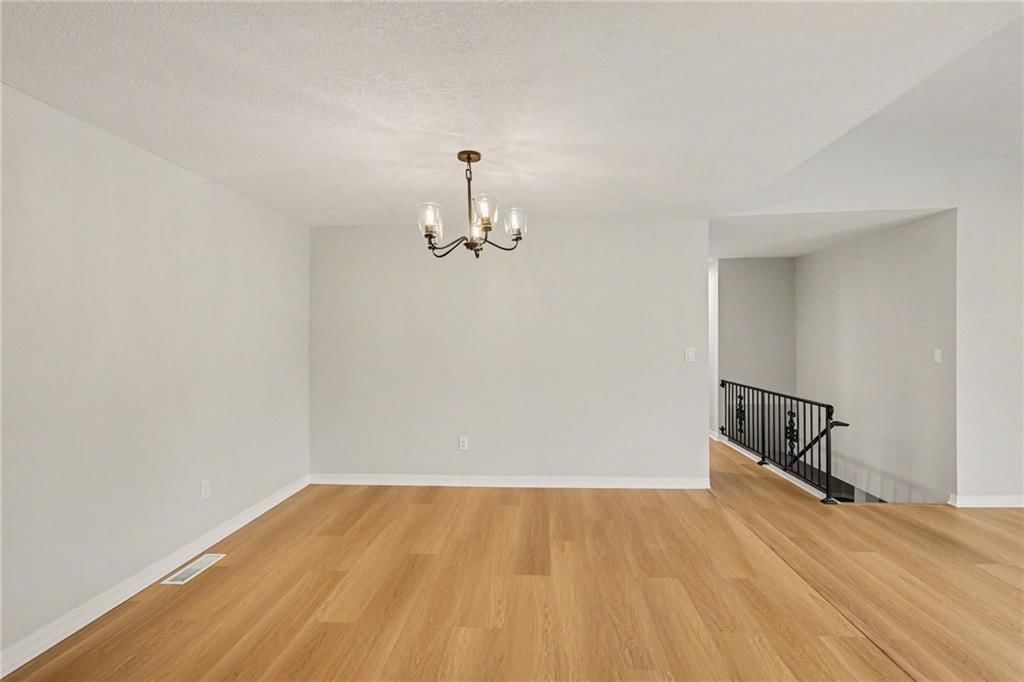 13919 Falkirk Circle — photo 9