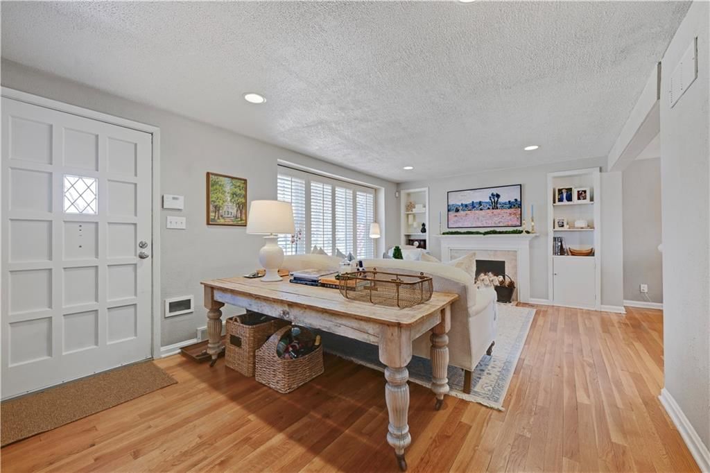 4827 W 78TH Terrace — photo 5