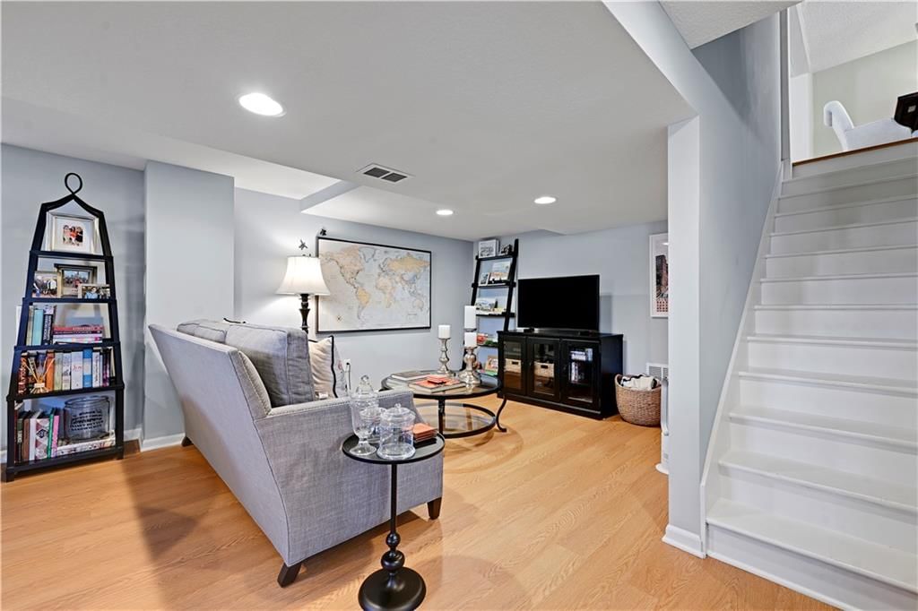 4827 W 78TH Terrace — photo 32