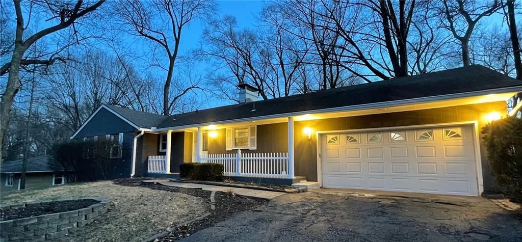 217 NW 43rd Street — photo 3