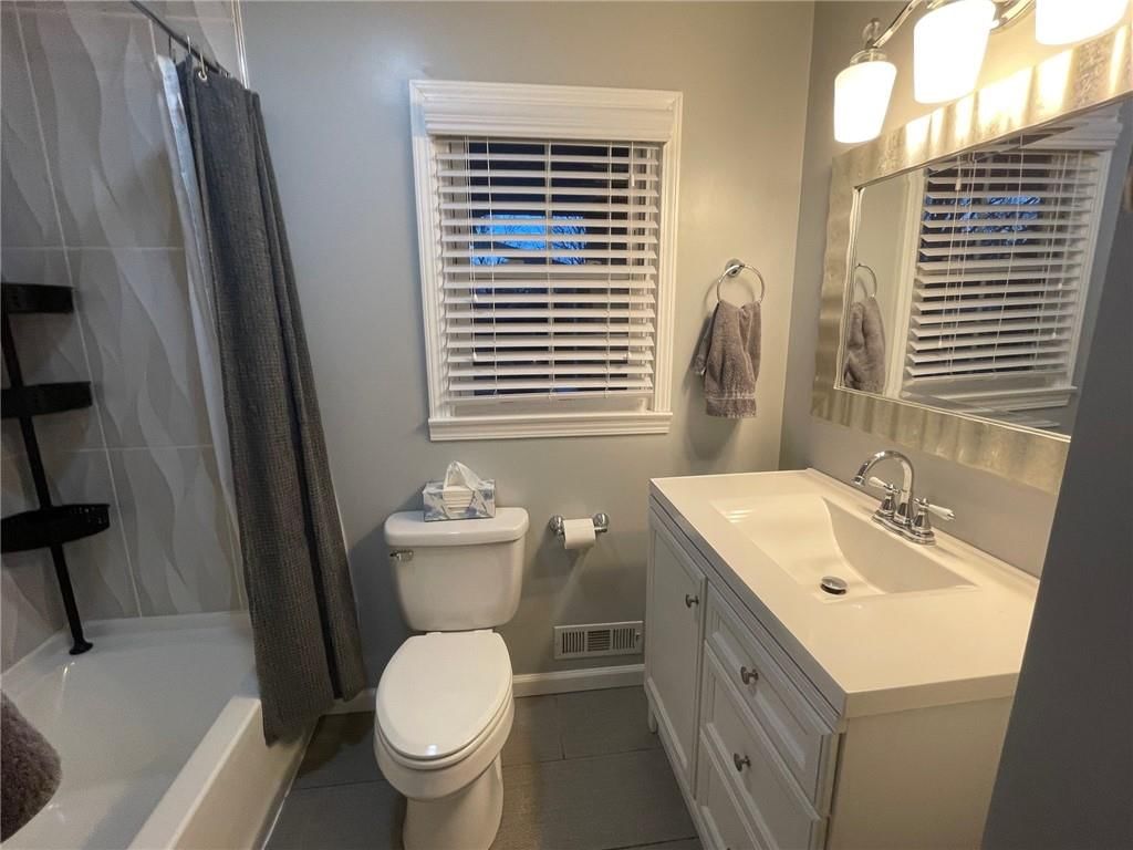 217 NW 43rd Street — photo 16