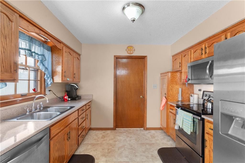 4201 NW 64th Place — photo 9