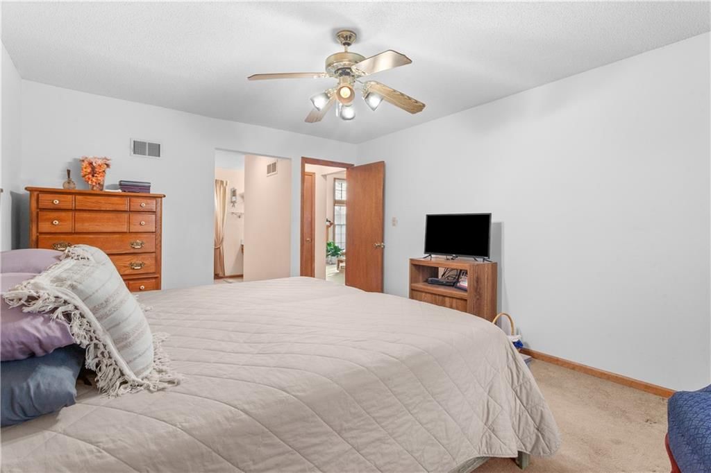 4201 NW 64th Place — photo 16