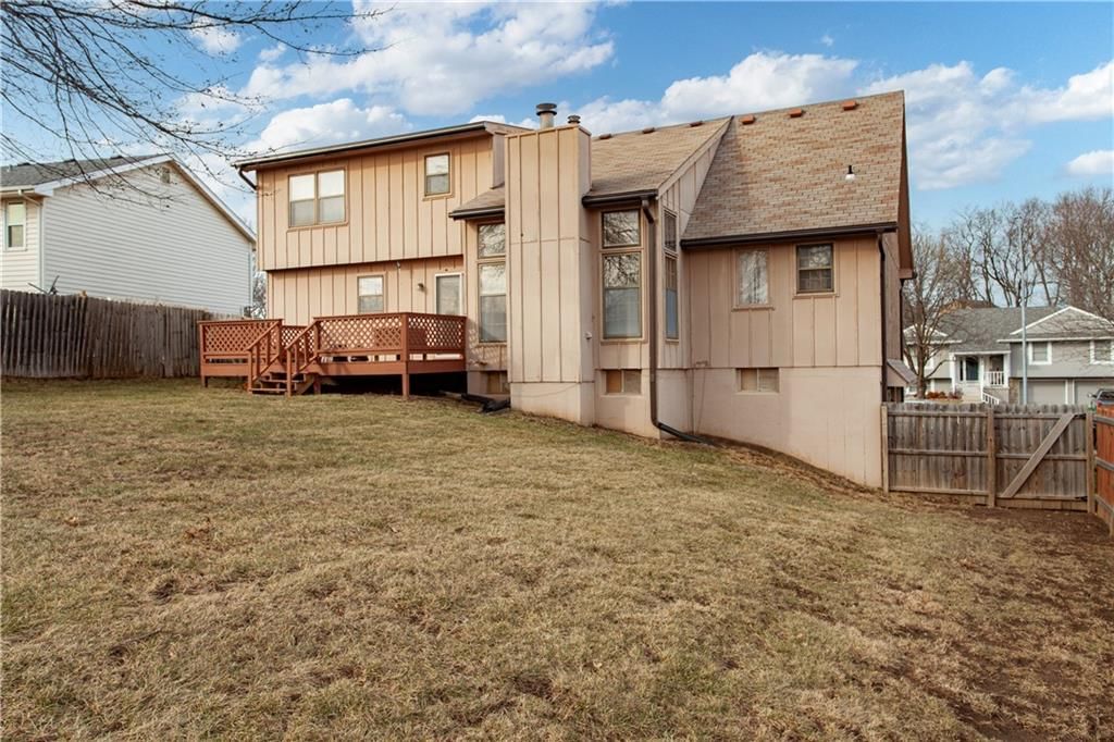 4201 NW 64th Place — photo 34