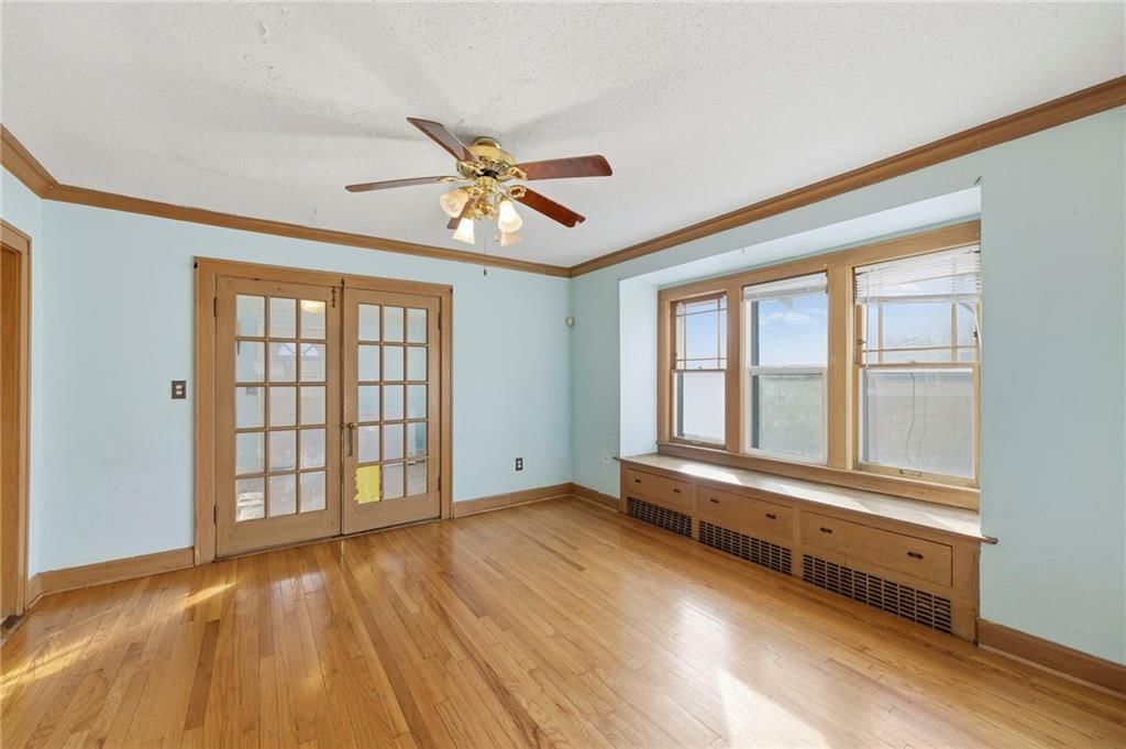 1819 FREEMAN Avenue — photo 8