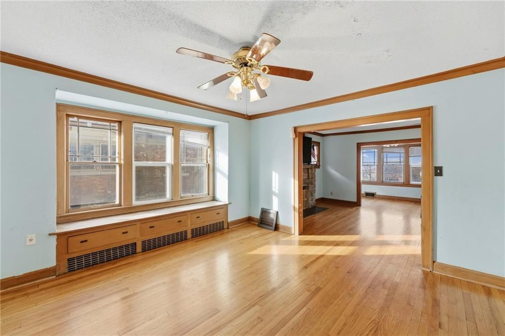 1819 FREEMAN Avenue — photo 10