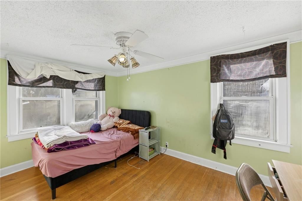 1819 FREEMAN Avenue — photo 22