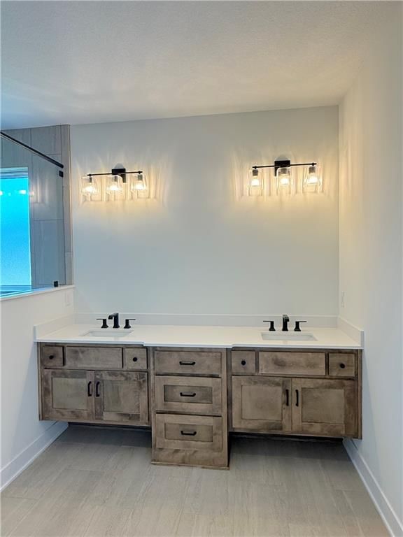 7735 N DONNELLY Avenue — photo 18