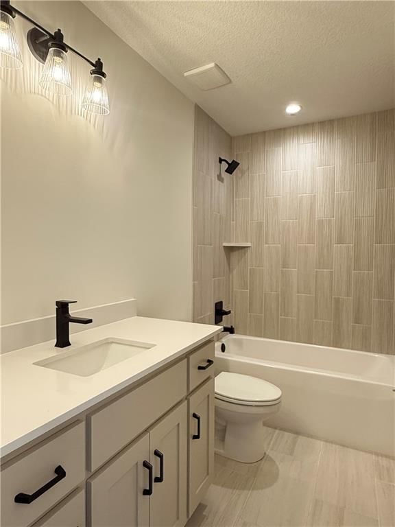 7735 N DONNELLY Avenue — photo 30