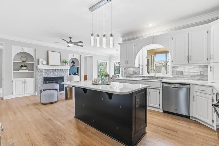 9305 W 139th Street — photo 18