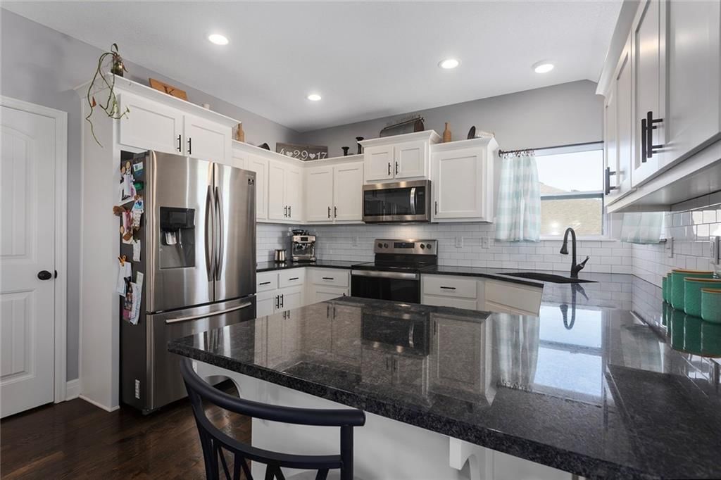 2805 Cedar Place — photo 9