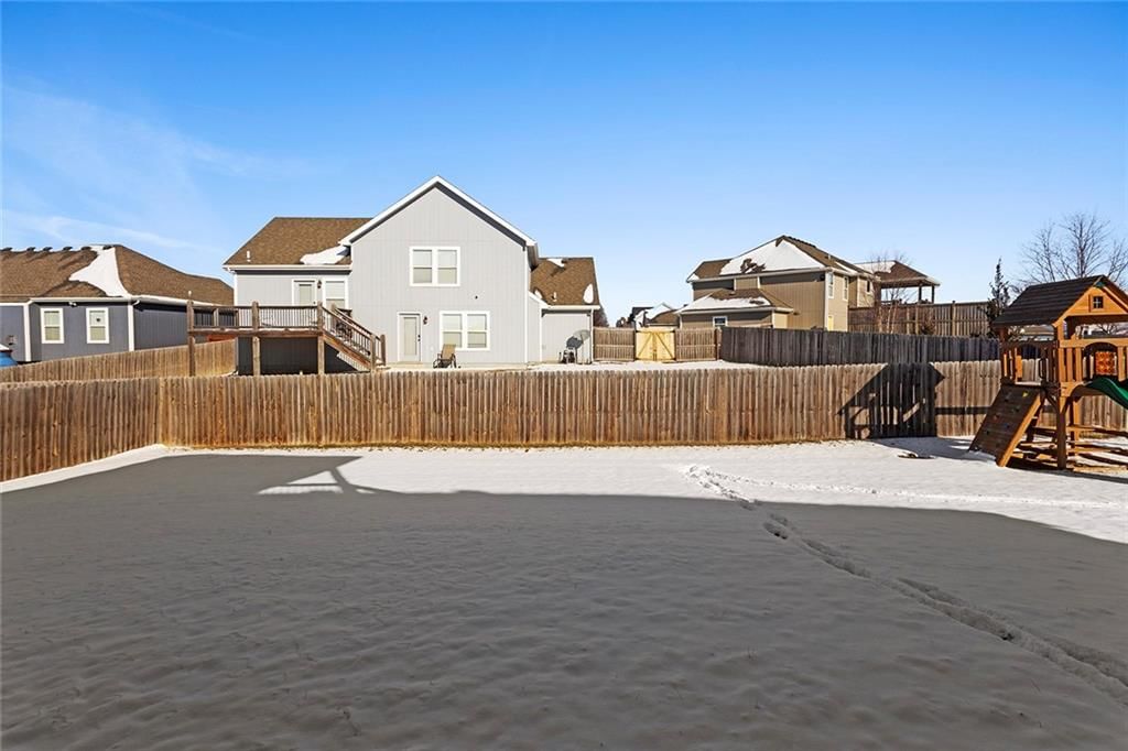 2805 Cedar Place — photo 33