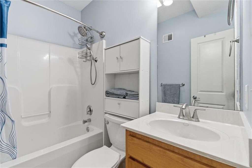 134 Beach Drive — photo 29