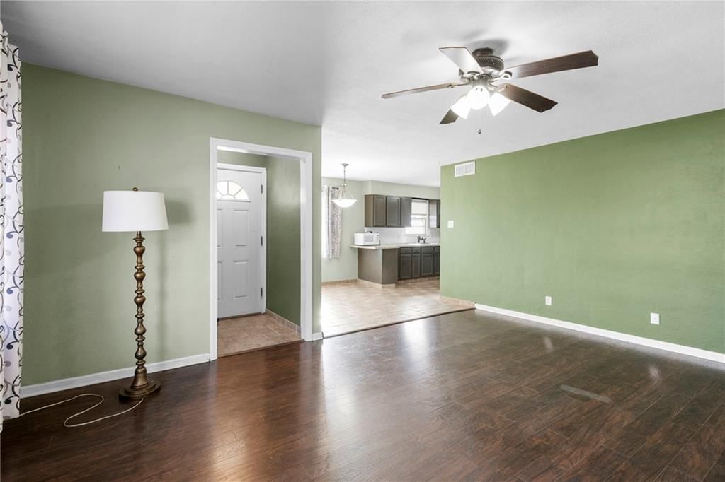 401 N RANDOLPH Street — photo 3