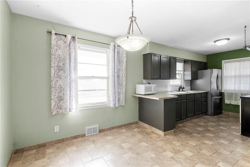 401 N RANDOLPH Street — photo 5