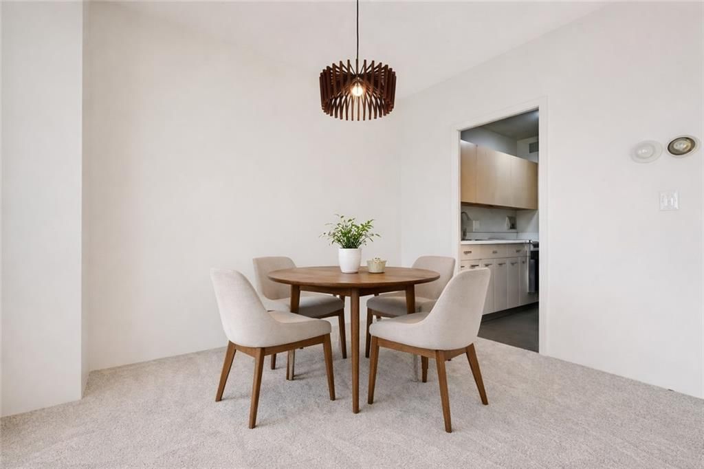 333 W MEYER Boulevard — photo 14