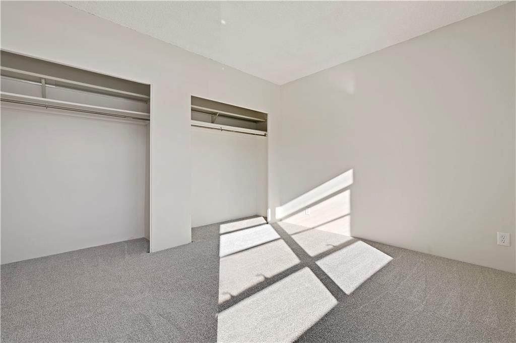 333 W MEYER Boulevard — photo 23