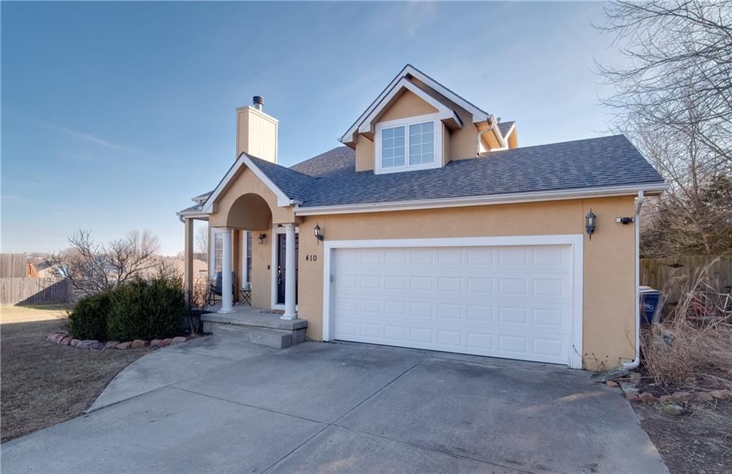 410 Myers Drive — photo 4