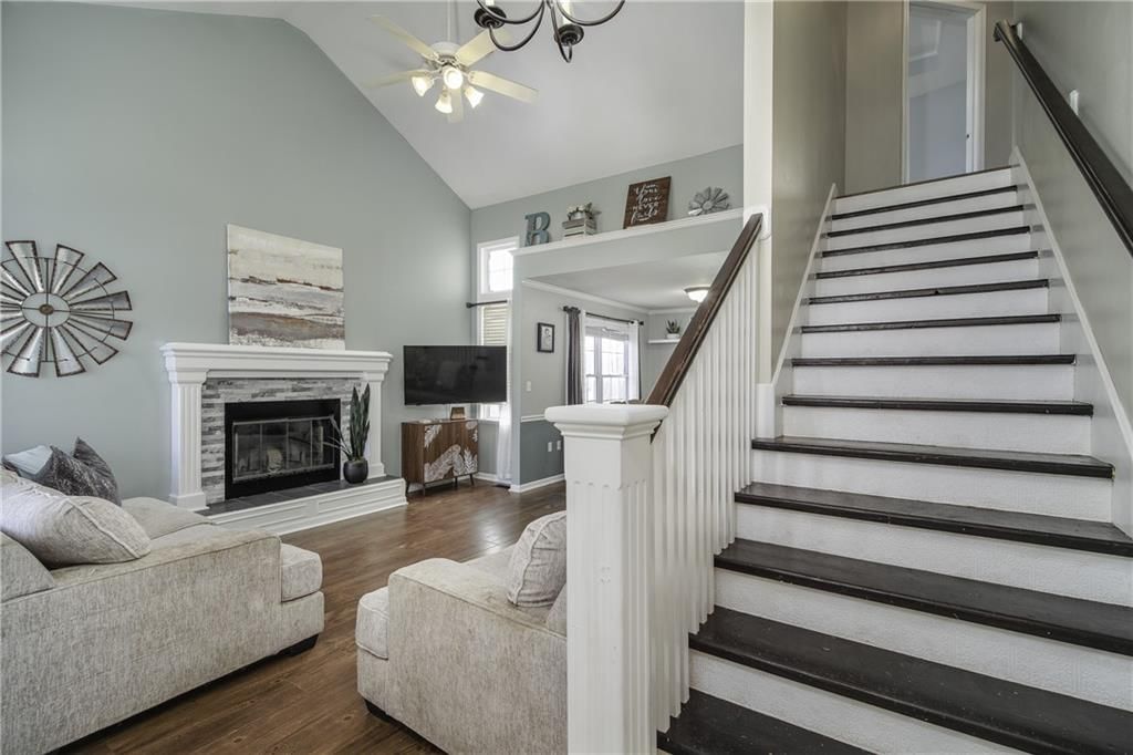 410 Myers Drive — photo 6