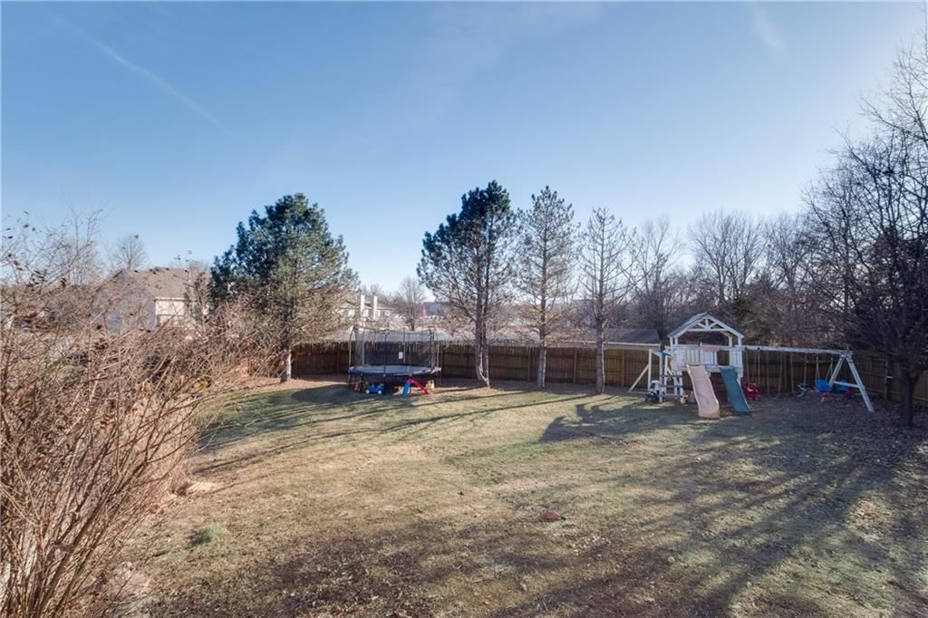 410 Myers Drive — photo 37